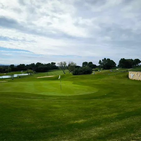 T2 Magnifique Vue Sur Golf Avec Climatisation Avec Piscine Apartment